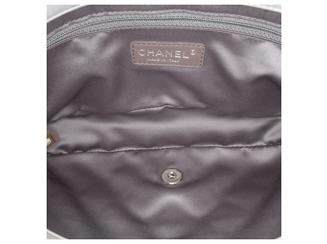 Coco rain Chanel Grau Mittel Gequiltetes Lammleder Coco Regen Klappe Braun - Ansicht 4