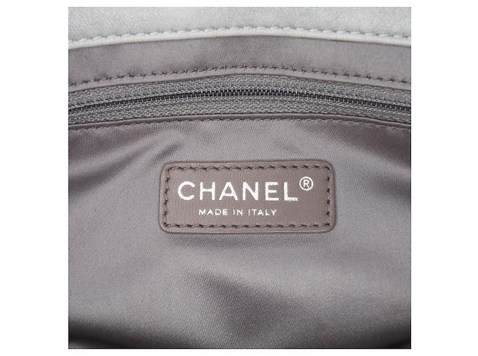 Coco rain Chanel Grau Mittel Gequiltetes Lammleder Coco Regen Klappe Braun - Ansicht 5