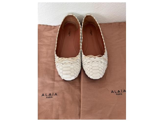 Alaïa Ballerinas aus Python Leder weiß - Ansicht 10