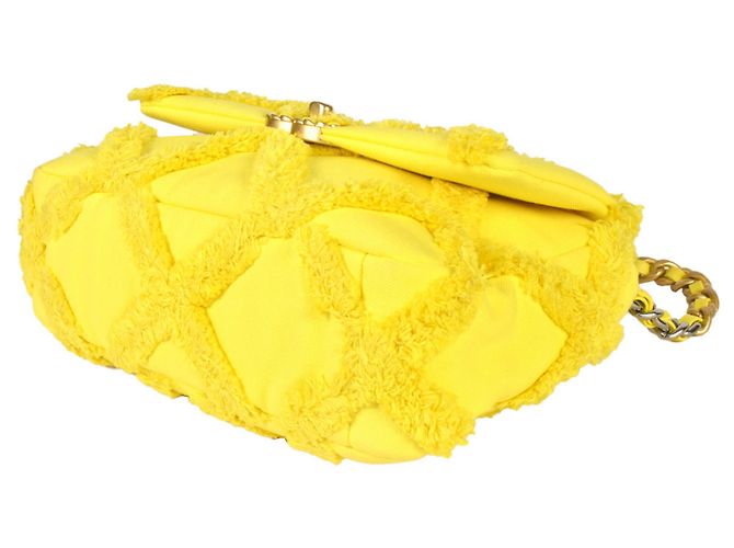 Borsa a spalla matelassé Chanel 19 con catena Giallo - vista 4