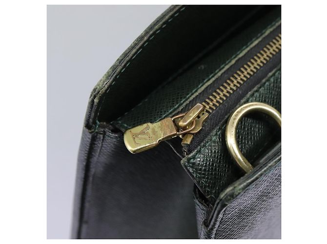 LOUIS VUITTON Taiga Porte Documents Rozan Bag Epicea M30054 LV Auth am8138 - view 9