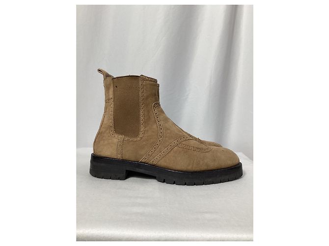Botas ankle Hermès Findlay em camurça marrom Vermelho - vista 9