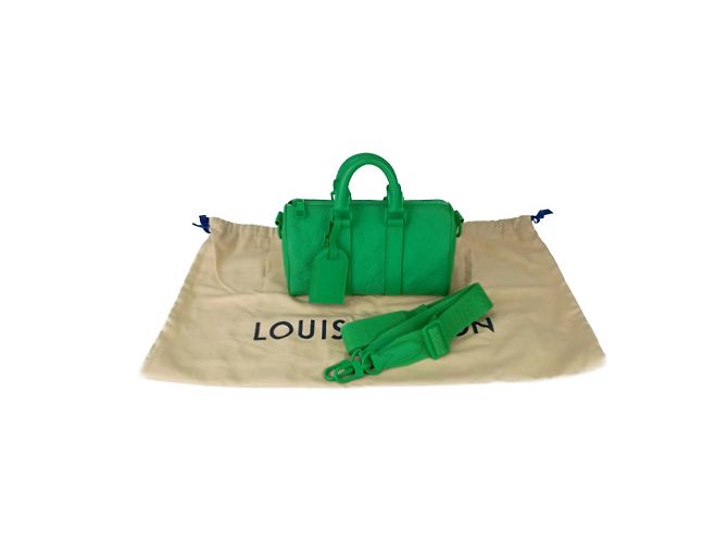Keepall Borsa a mano in pelle Taurillon verde Louis Vuitton - vista 10