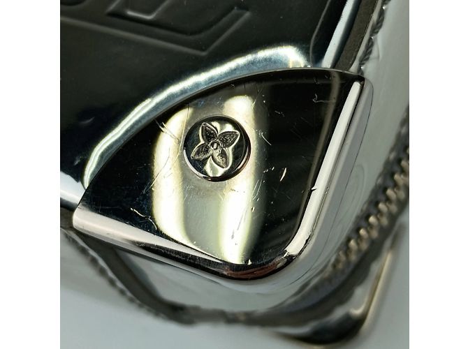 Silberne beschichtete Canvas-Schultertasche Louis Vuitton - Ansicht 5