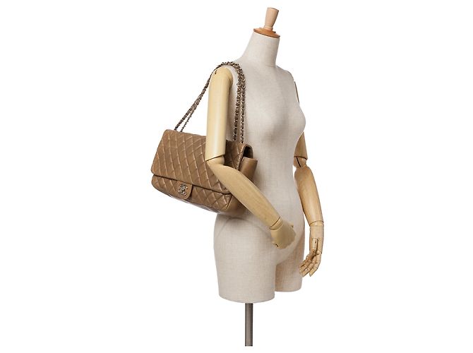 Chanel Brown Jumbo Quilted Lambskin Coco Rain Flap Marrone Cachi - vista 10