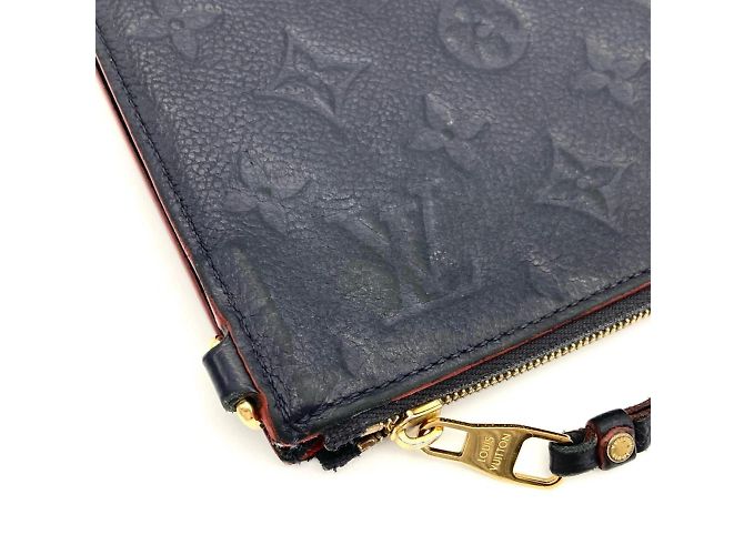 Pochette Melanie MM de Louis Vuitton Rouge Bleu Marine - vue 4