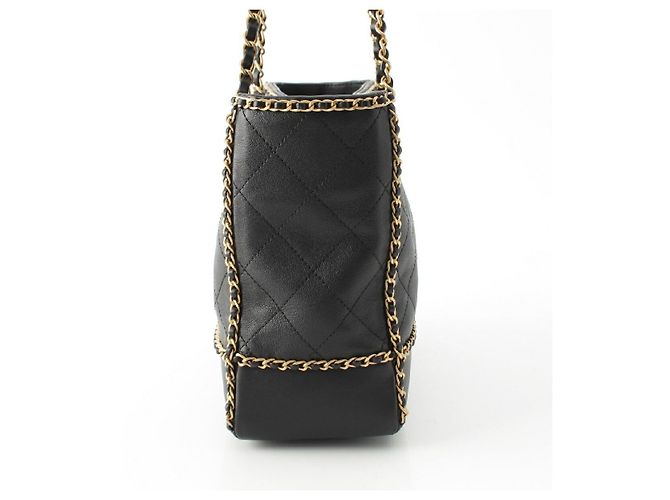 2.55 Borsa Tote Chanel Matelassé Coco Mark Chain Nero - vista 4