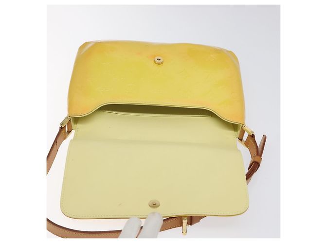 LOUIS VUITTON Borsa Thompson Street Monogram Vernis Gialla M91071 LV Auth bs24506 D'oro - vista 10