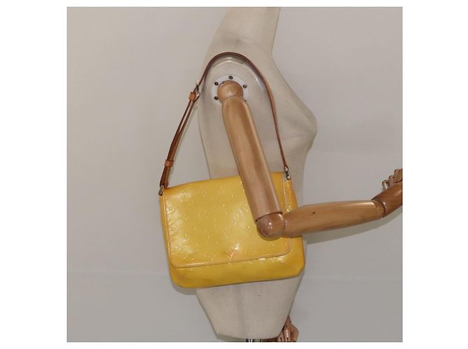 LOUIS VUITTON Borsa Thompson Street Monogram Vernis Gialla M91071 LV Auth bs24506 D'oro - vista 21