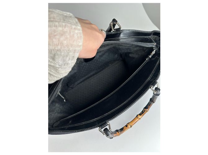 Bamboo Vintage Gucci Canvas Tasche mit Bambusgriff in Schwarz - Ansicht 7