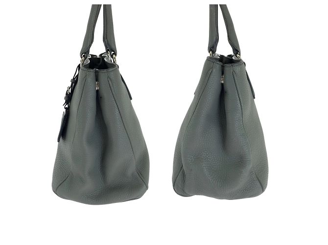 Graue Leder Schultertasche mit Vitello Dino Logo von Prada - Ansicht 8