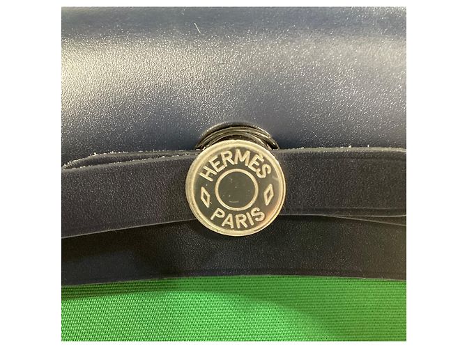 Hermès Herbag Zip 31 Tasche aus grünem Canvas Schwarz - Ansicht 17