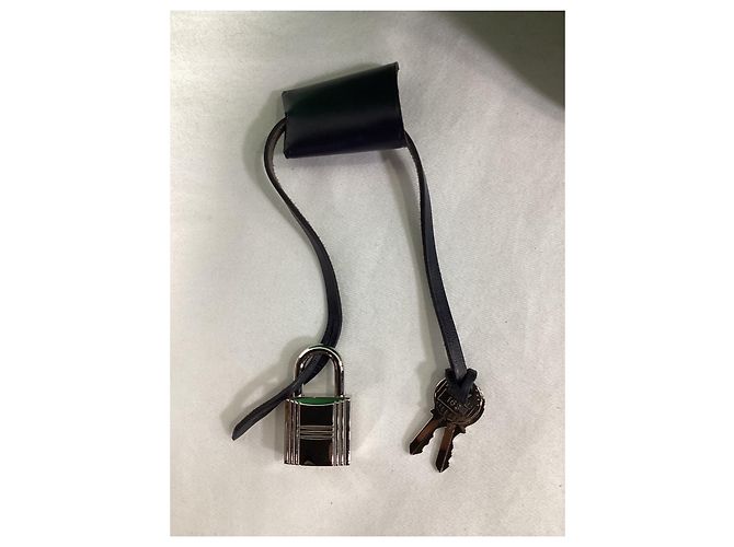 Hermès Herbag Zip 31 Tasche aus grünem Canvas Schwarz - Ansicht 22