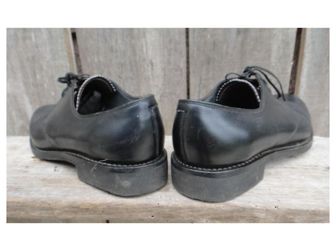 Autre Marque Scarpe Derby Bata in pelle nera Nero - vista 3
