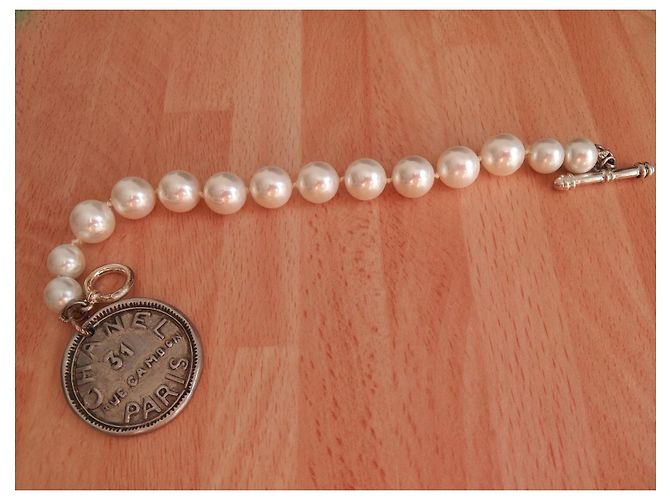Chanel Perlenarmband mit Medaillon Mehrfarben - Ansicht 8