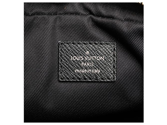 Bumbag esterno Taigarama nera Monogram Louis Vuitton Nero - vista 5