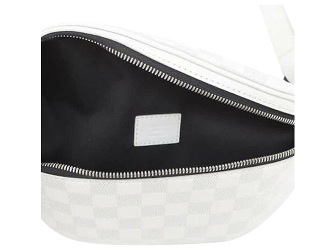 Bumbag Campus Damier Infini Bianco Louis Vuitton - vista 4