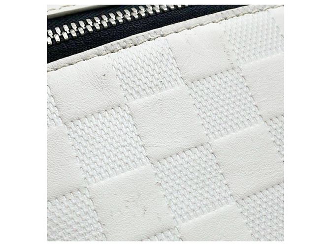 Bumbag Campus Damier Infini Bianco Louis Vuitton - vista 9