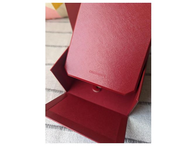 Cartier Vertikales Display-Box für große Creolenohrringe mit Papiertüte Rot - Ansicht 14