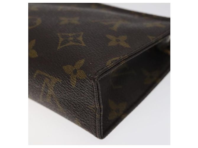 LOUIS VUITTON Monogram Poche Toilette 15 Pouch M47546 LV Auth am8106 Monogramma - vista 15
