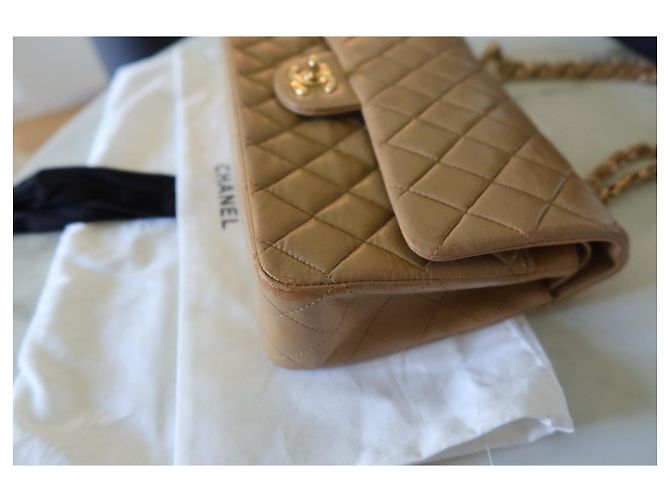 Borsa Chanel Timeless Classica – Pelle di Agnello Beige – Catena Dorata Cognac Gold hardware - vista 10