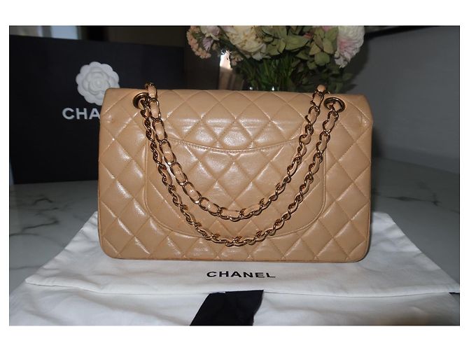 Borsa Chanel Timeless Classica – Pelle di Agnello Beige – Catena Dorata Cognac Gold hardware - vista 3
