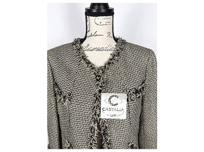 Chanel Iconic CC Knöpfe schimmernde Tweedjacke 38 FR Mehrfarben - Ansicht 11