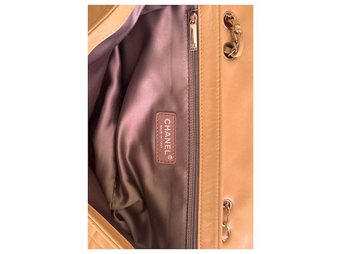 borsa a flap east west beige mademoiselle di chanel - vista 3