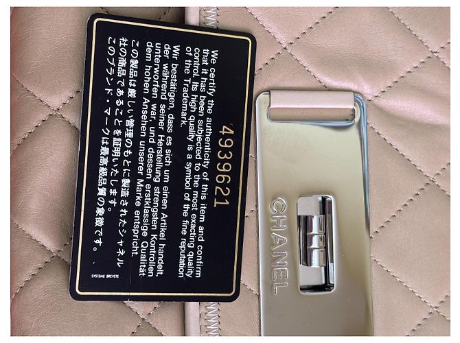 borsa a flap east west beige mademoiselle di chanel - vista 6