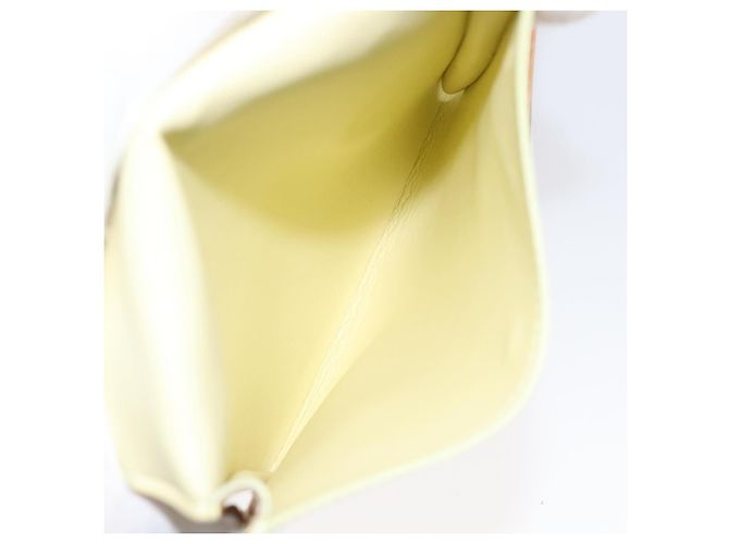 LOUIS VUITTON Pochette Kenmare Monogram Vernis Gialla M91060 LV Auth ti2982 Giallo - vista 11
