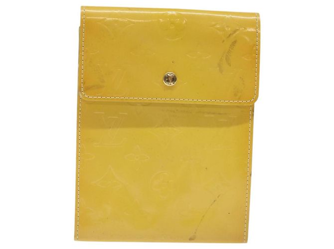 LOUIS VUITTON Pochette Kenmare Monogram Vernis Gialla M91060 LV Auth ti2982 Giallo - vista 13