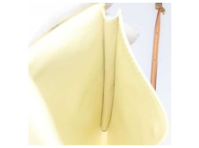 LOUIS VUITTON Pochette Kenmare Monogram Vernis Gialla M91060 LV Auth ti2982 Giallo - vista 19