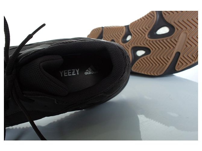 Yeezy, Boost 700 V1 Utility Schwarz - Ansicht 8