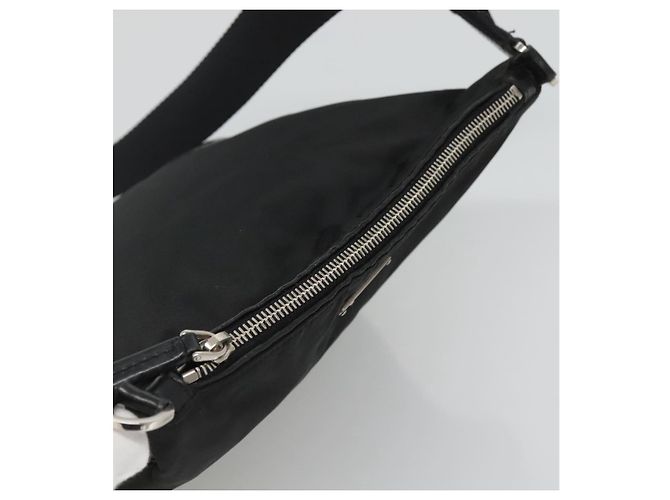 Borsa a spalla PRADA in nylon nero Auth 119572 - vista 6