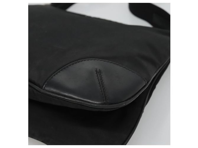 Borsa a spalla PRADA in nylon nero Auth 119572 - vista 8