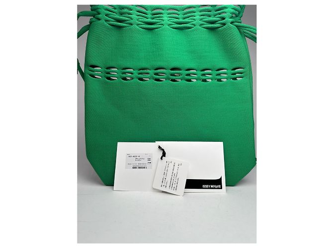 Zaino in cotone vintage Issey Miyake verde - vista 2