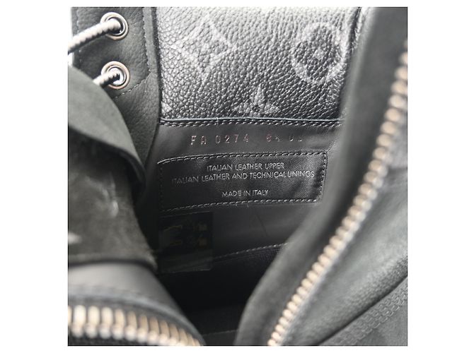Louis Vuitton Ankle Boots Black - view 10