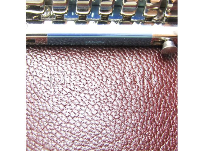 Hermès Hermes Serie Chevre Leather Key Case in Wine Dark red - view 12
