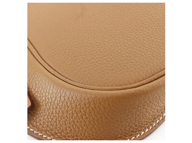 Borsa a Spalla Cavalier 21 Perspective di Hermès Marrone - vista 4