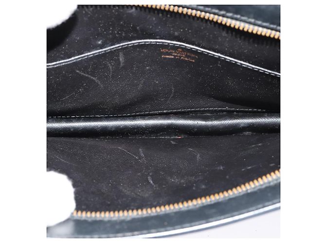 LOUIS VUITTON Epi Pochette Hombre Bolsa Clutch Negra M52522 LV Auth ep8688 Negro - vista 9