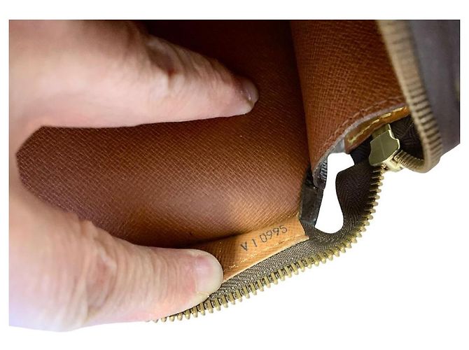 LOUIS VUITTON Babylone GM Marrone - vista 7