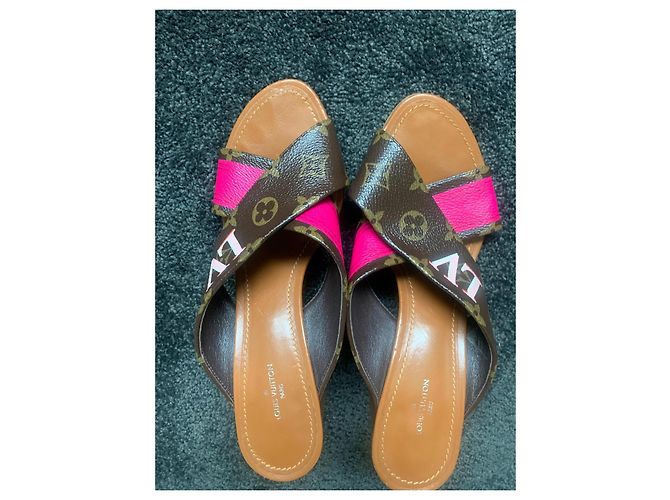Sandali Louis Vuitton in pelle marrone - vista 2