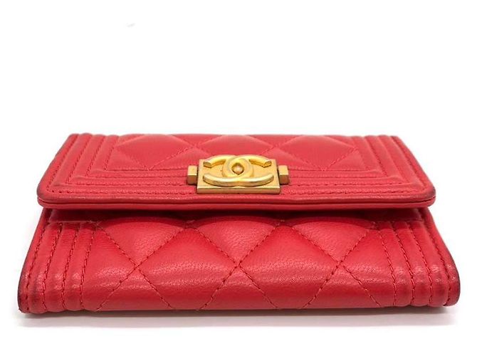 Tarjetero Boy Chanel de piel de cordero rojo Roja - vista 3