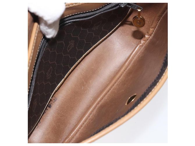 Borsa a spalla in tela a nido d'ape Christian Dior PVC nera e dorata Auth 119149 - vista 17