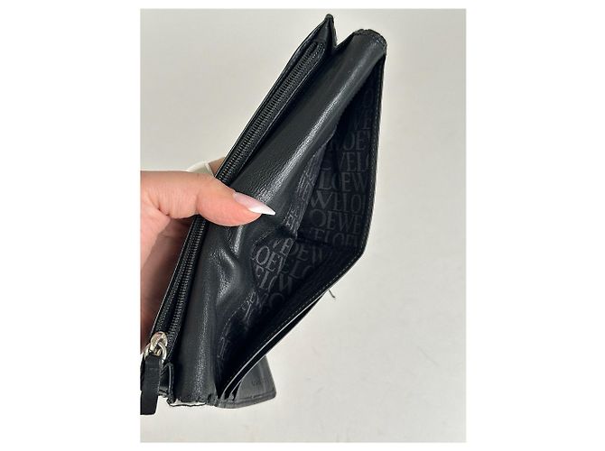 Vintage Loewe Madrid Leather ID holder black - view 4