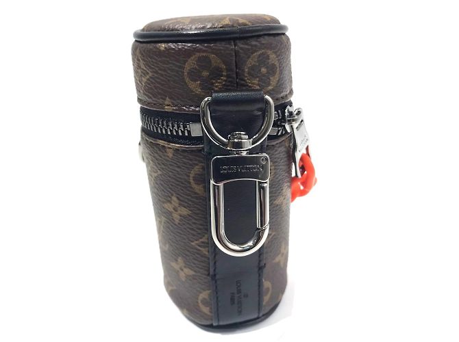 Bolsa Cilíndrica Monograma Louis Vuitton Marrom - vista 3
