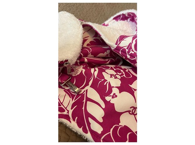 Bolsa Chanel Coco Beach 2021 reversível rosa de algodão com pochette - vista 16