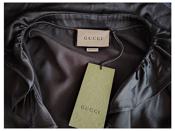 Camicia Gucci in seta nera con scollo a V e volant Nero - vista 2
