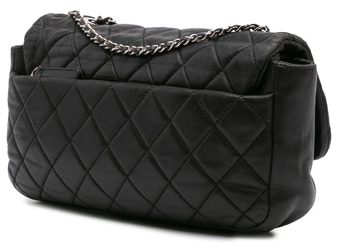 Coco rain Chanel Nero Medio Pelle Trapuntata Agnello Coco Pioggia Flap - vista 2