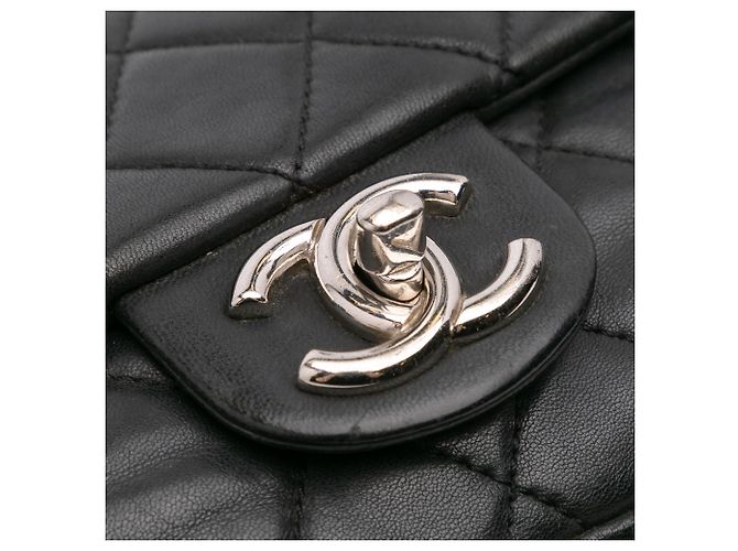 Coco rain Chanel Nero Medio Pelle Trapuntata Agnello Coco Pioggia Flap - vista 7